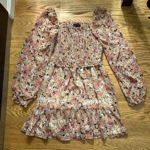 1. State M Cottage core pink floral short dress